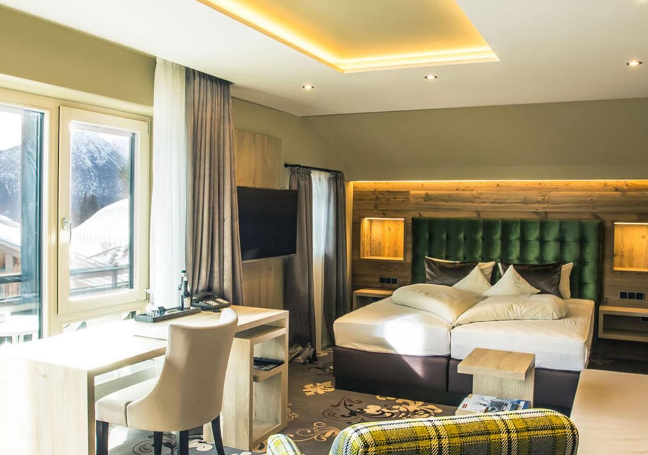 Hotel Bergruh โอเบอร์สทดอร์ฟ ภายนอก รูปภาพ