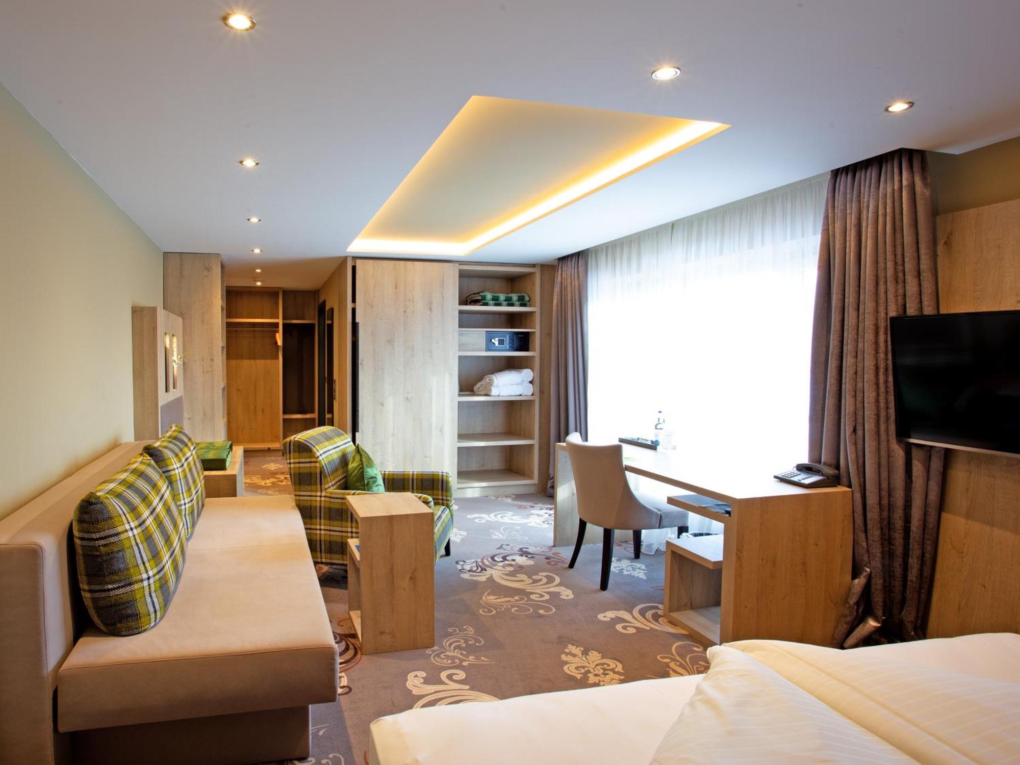 Hotel Bergruh โอเบอร์สทดอร์ฟ ภายนอก รูปภาพ