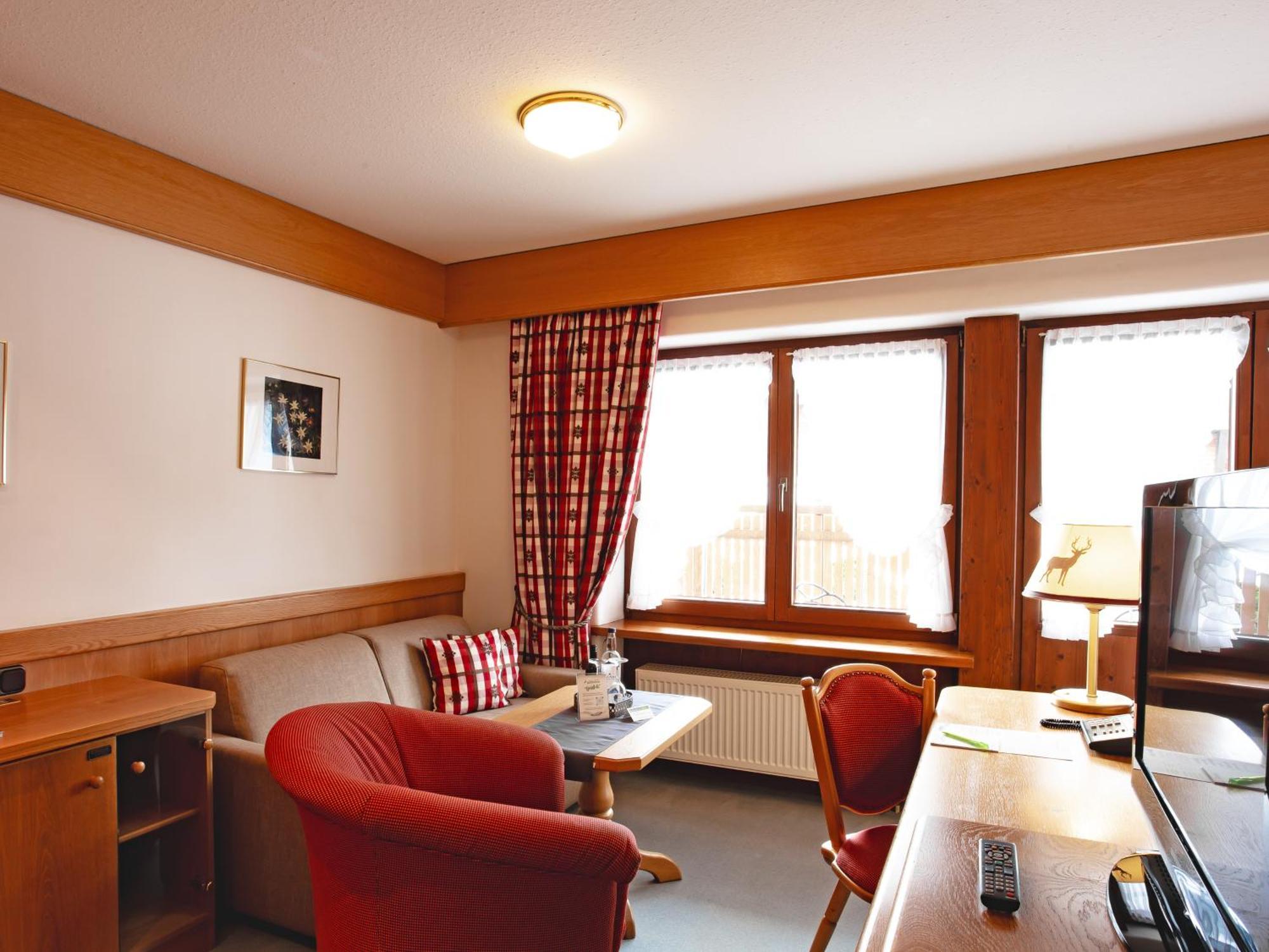 Hotel Bergruh โอเบอร์สทดอร์ฟ ภายนอก รูปภาพ